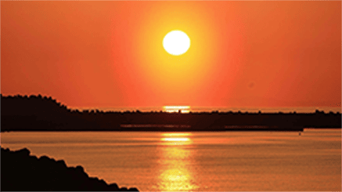 日本海に沈む夕日